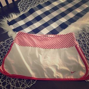 NIKE golf skort size S (4-5)